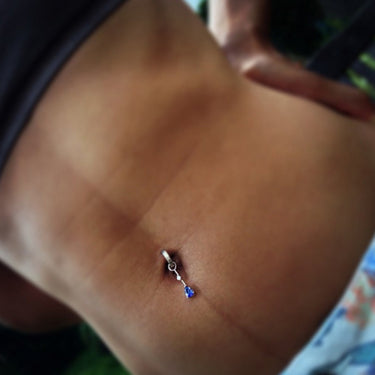 TummyToys® Classic Silver Sleeper Navel Ring - TummyToys® Patented Clasp. Navel Rings Australia.