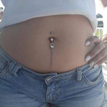 Horse Shoe with Chains Belly Piercing Ring - Dangling Belly Ring. Navel Rings Australia.