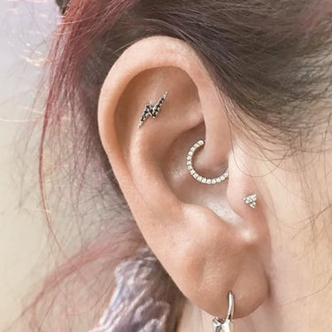 Authentic Lightning Bolt Diamond Earring by Maria Tash in 14K Gold. Flat Stud. - Earring. Navel Rings Australia.