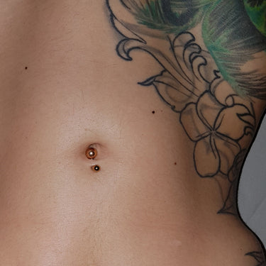 Classique Belly Bar with Rose Gold Plating - Basic Curved Barbell. Navel Rings Australia.