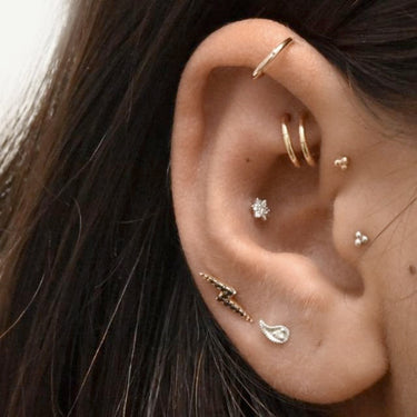 Diamond Flower Earring by Maria Tash in 18K Rose Gold. Flat Stud. - Earring. Navel Rings Australia.