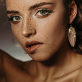Marguerite Daisy L-Shape Nose Ring in 14K Yellow Gold