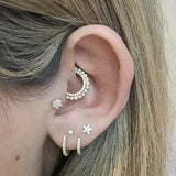 Diamond Flower Earring by Maria Tash in 18K Yellow Gold. Flat Stud. - Earring. Navel Rings Australia.